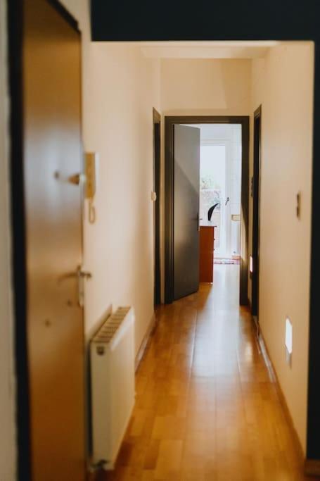 Cosy & Spacious Central Apartment Комотини Екстериор снимка